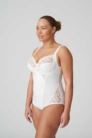 Salesbook image with head | Primadonna