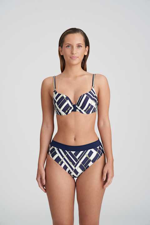 Salesbook image with head | Marie Jo