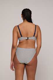 Salesbook image with head | Primadonna