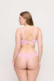 Salesbook image with head | Primadonna