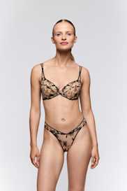 Salesbook image with head