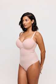 Salesbook image with head | Primadonna