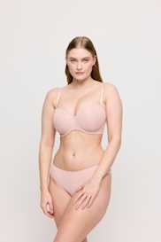 Salesbook image with head | Primadonna