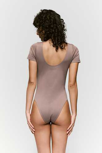 Salesbook image with head