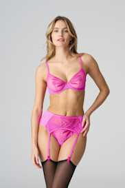 Salesbook image with head | Marie Jo