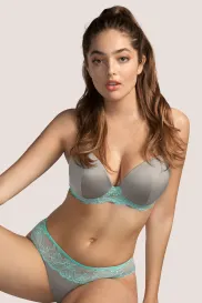 Salesbook image with head | Andres Sarda