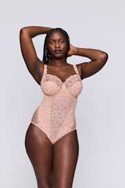 Salesbook image with head | Primadonna