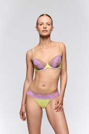 Salesbook image with head