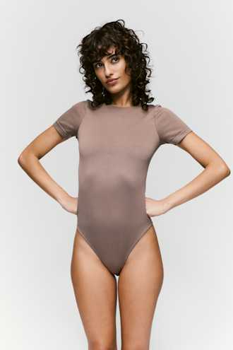 Salesbook image with head