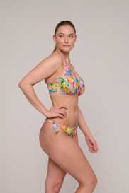 Salesbook image with head | Primadonna