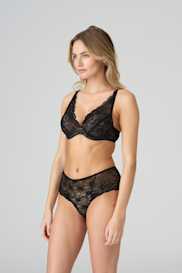 Salesbook image with head | Marie Jo