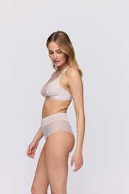 Salesbook image with head | Marie Jo