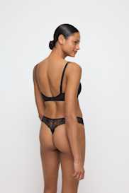 Salesbook image with head | Marie Jo