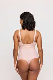 Salesbook image with head | Primadonna