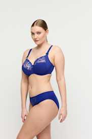 Salesbook image with head | Primadonna