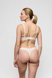 Salesbook image with head | Marie Jo