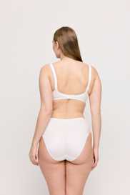 Salesbook image with head | Primadonna