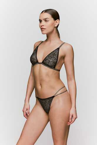 Salesbook image with head