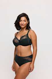 Salesbook image with head | Primadonna