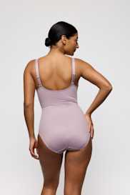 Salesbook image with head | Primadonna