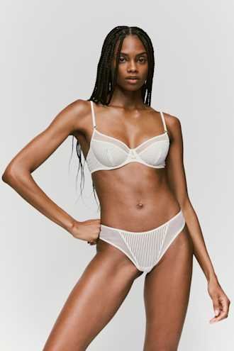 Salesbook image with head