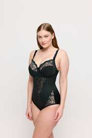 Salesbook image with head | Primadonna