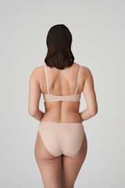 Salesbook image with head | Primadonna