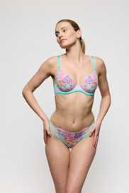 Salesbook image with head