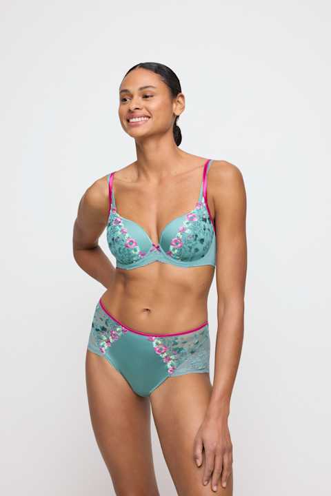 Salesbook image with head | Marie Jo