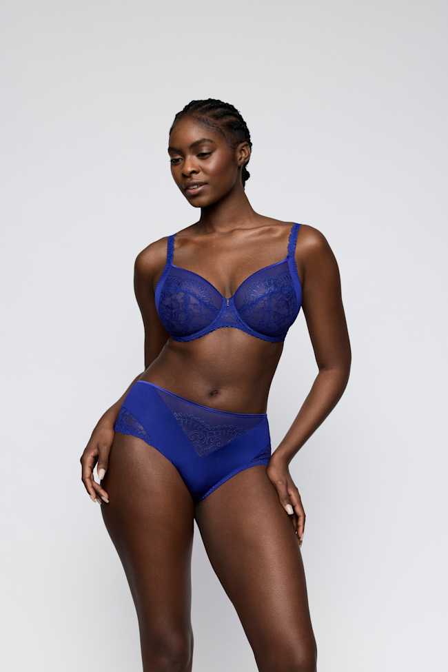 full cup bra