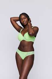 Salesbook image with head | Primadonna