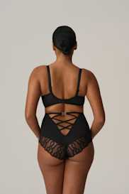 Salesbook image with head | Primadonna