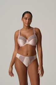 Salesbook image with head | Primadonna