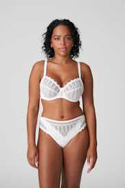 Salesbook image with head | Primadonna