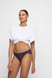 Salesbook image with head