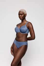 Salesbook image with head | Primadonna