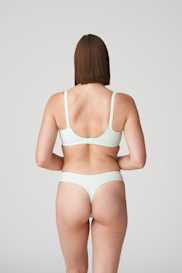 Salesbook image with head | Primadonna