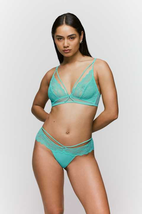 Salesbook image with head