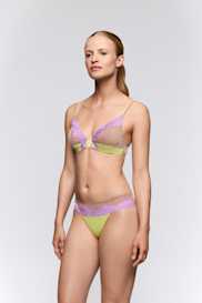 Salesbook image with head