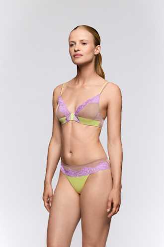 Salesbook image with head