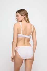 Salesbook image with head | Marie Jo