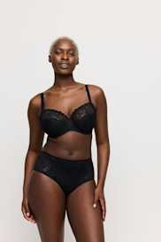 Salesbook image with head | Primadonna