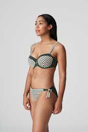 Salesbook image with head | Primadonna