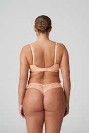 Salesbook image with head | Primadonna