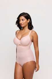 Salesbook image with head | Primadonna