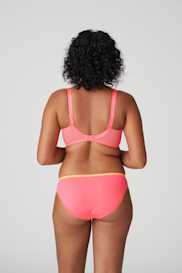 Salesbook image with head | Primadonna