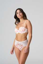 Salesbook image with head | Marie Jo