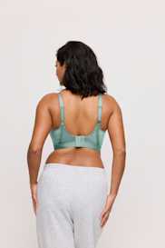 Salesbook image with head | Primadonna