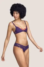 Salesbook image with head | Andres Sarda