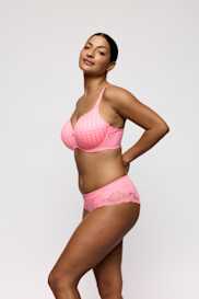 Salesbook image with head | Primadonna